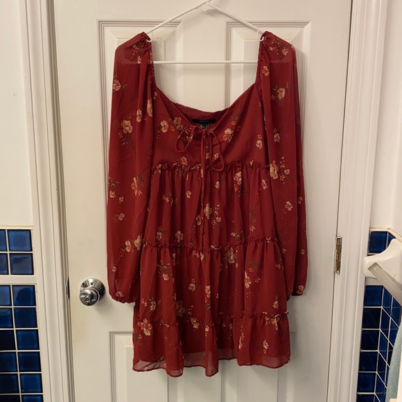 Forever 21 Dresses & Skirts - Red floral babydoll dress